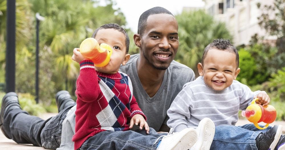 Dad with two kids